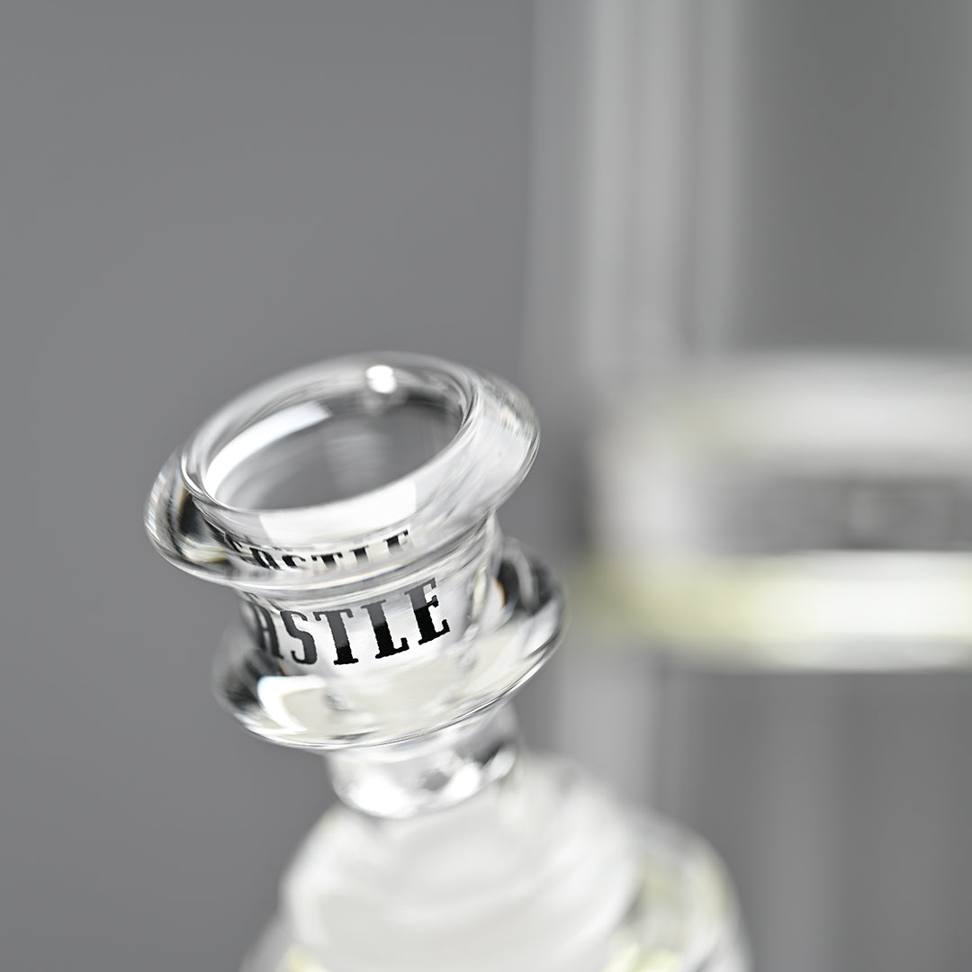 18" Heavy-Duty Beaker Bong with Etched Logo