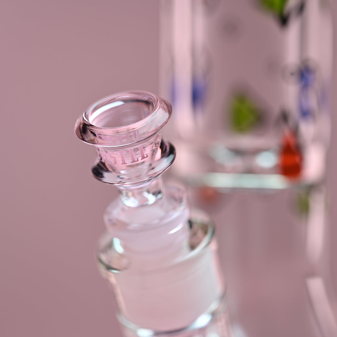 Shapes (18″) Traditional Style Beaker Bong