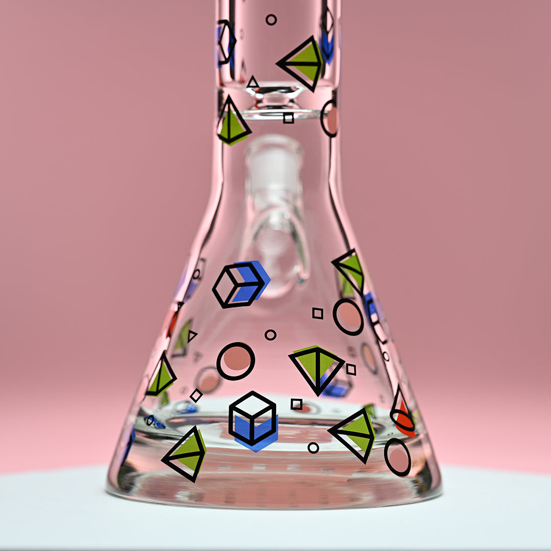 Shapes (18″) Traditional Style Beaker Bong